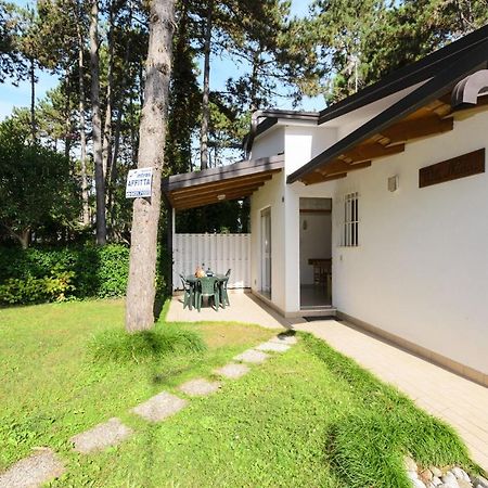 Holiday Home In Lignano 21669 Линьяно-Саббьядоро Экстерьер фото